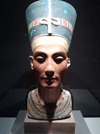 Estatua de Nefertiti